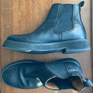 & Other Stories Platform Chelsea boots